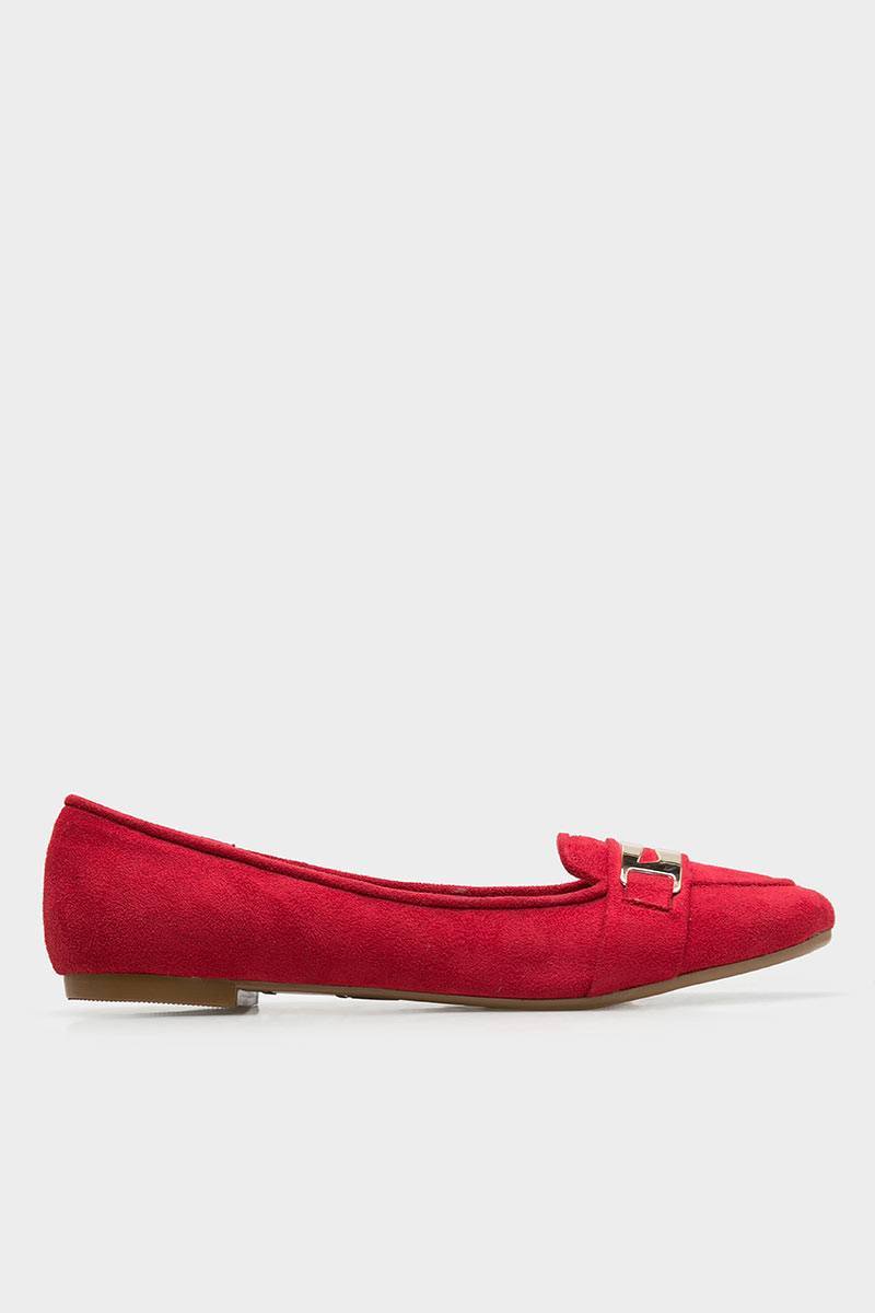 Flat Shania Red