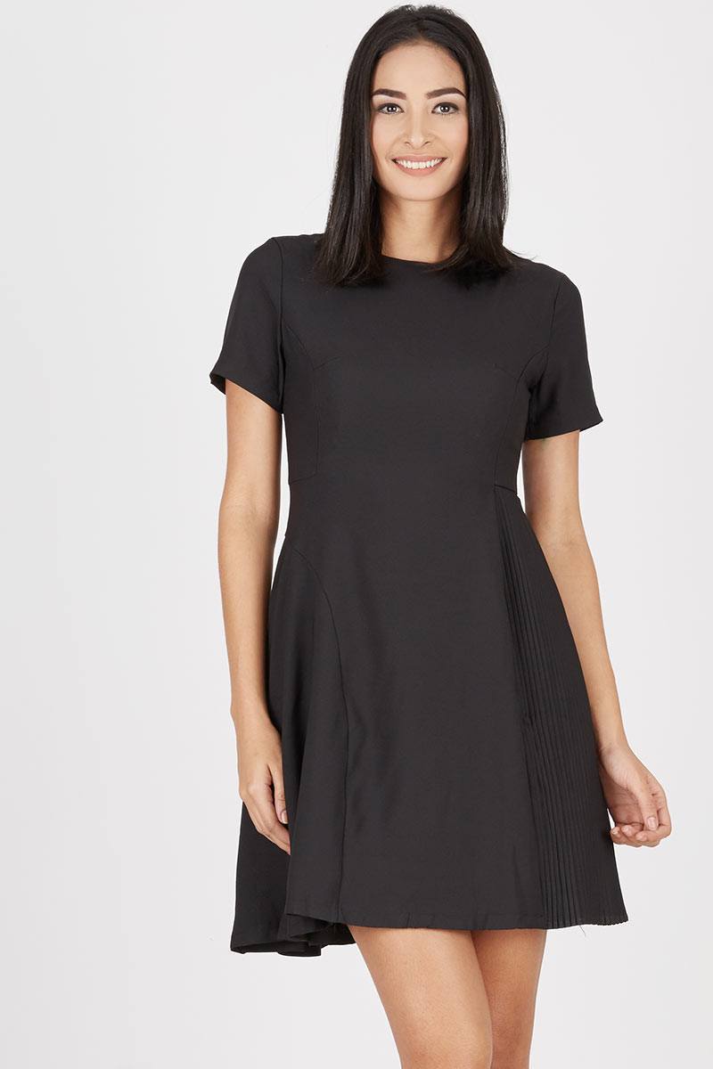 GW Genthin Dress in Black