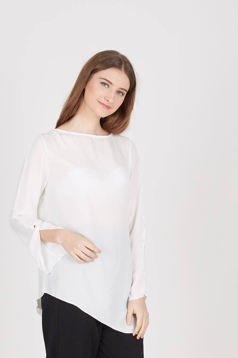 Gwen Issel Top in White