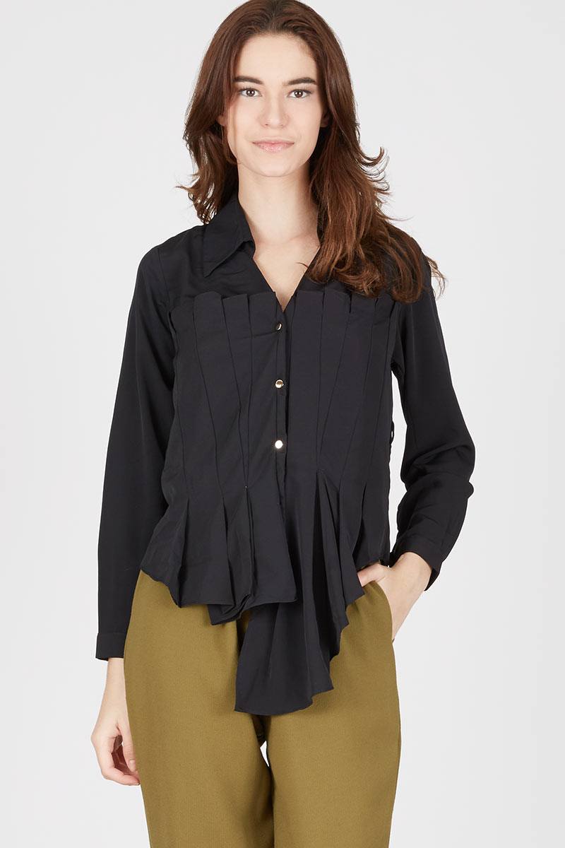 Elana Black Pleated Top