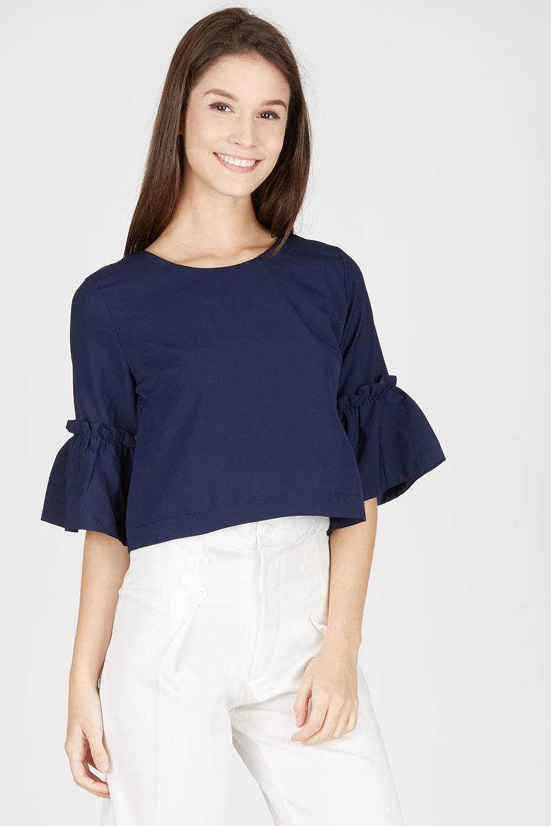 Jacque Puff Top In Navy