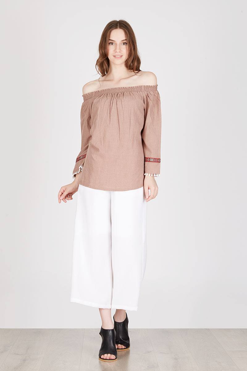 Lusiana Blouse in Brown