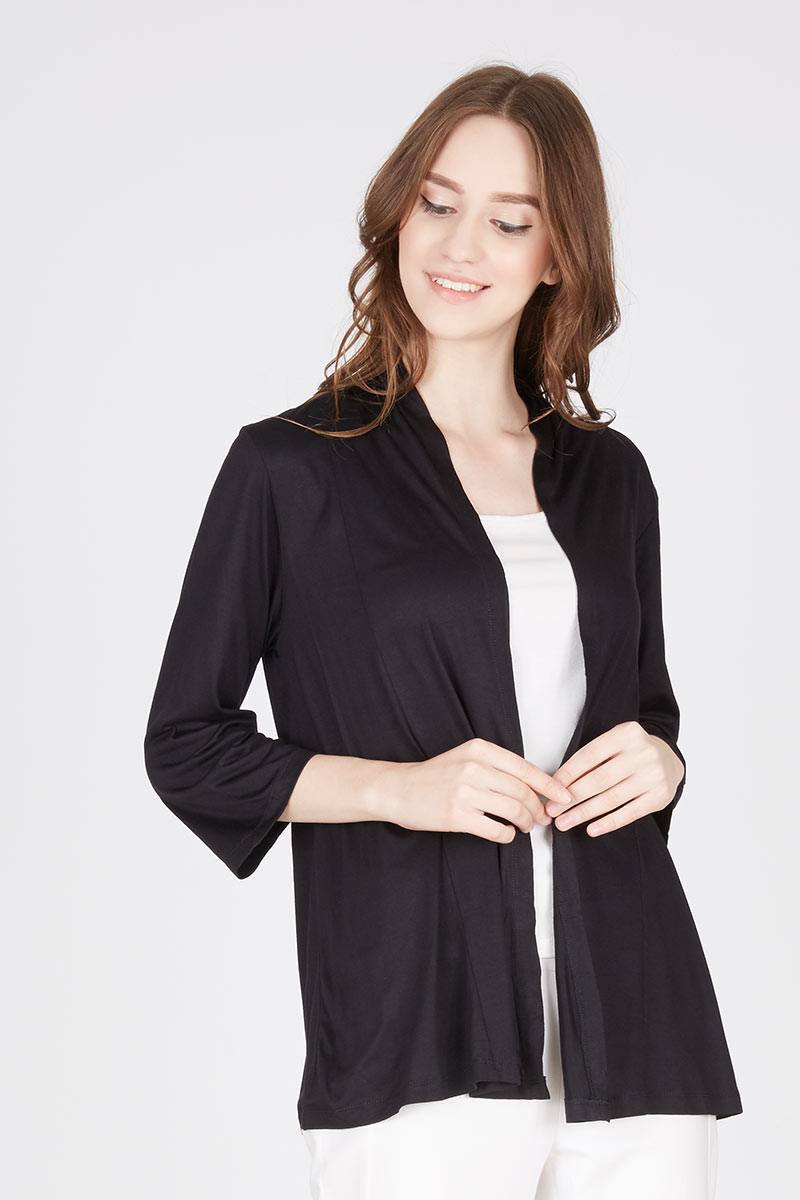 Kelly Outer In Black