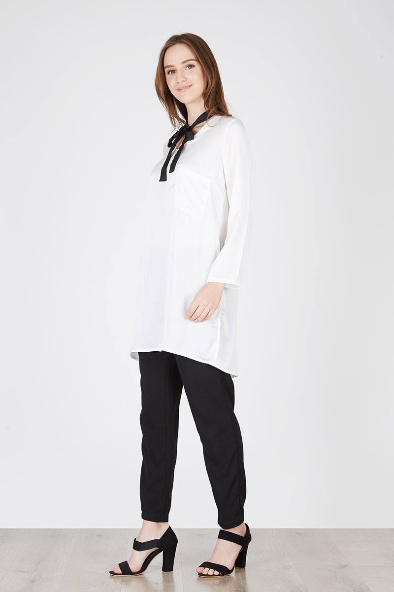 Yumna Bow Top In Basic White with Black