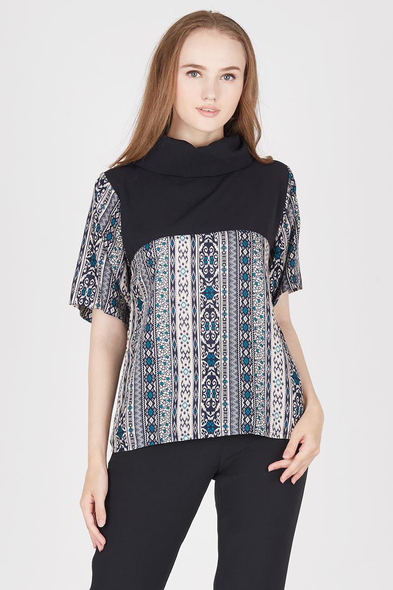 Roll High Neck Blouse in Black-Blue