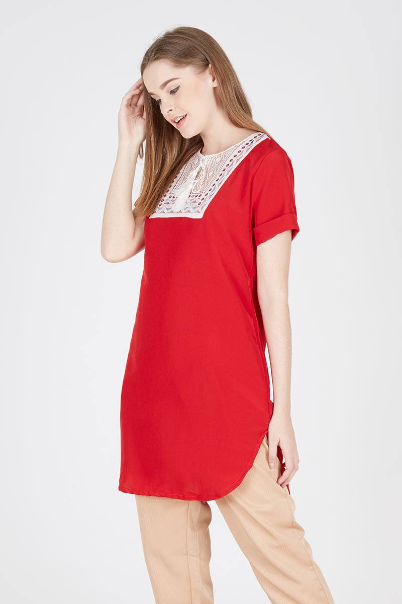 Hanie Long Tunic in Red