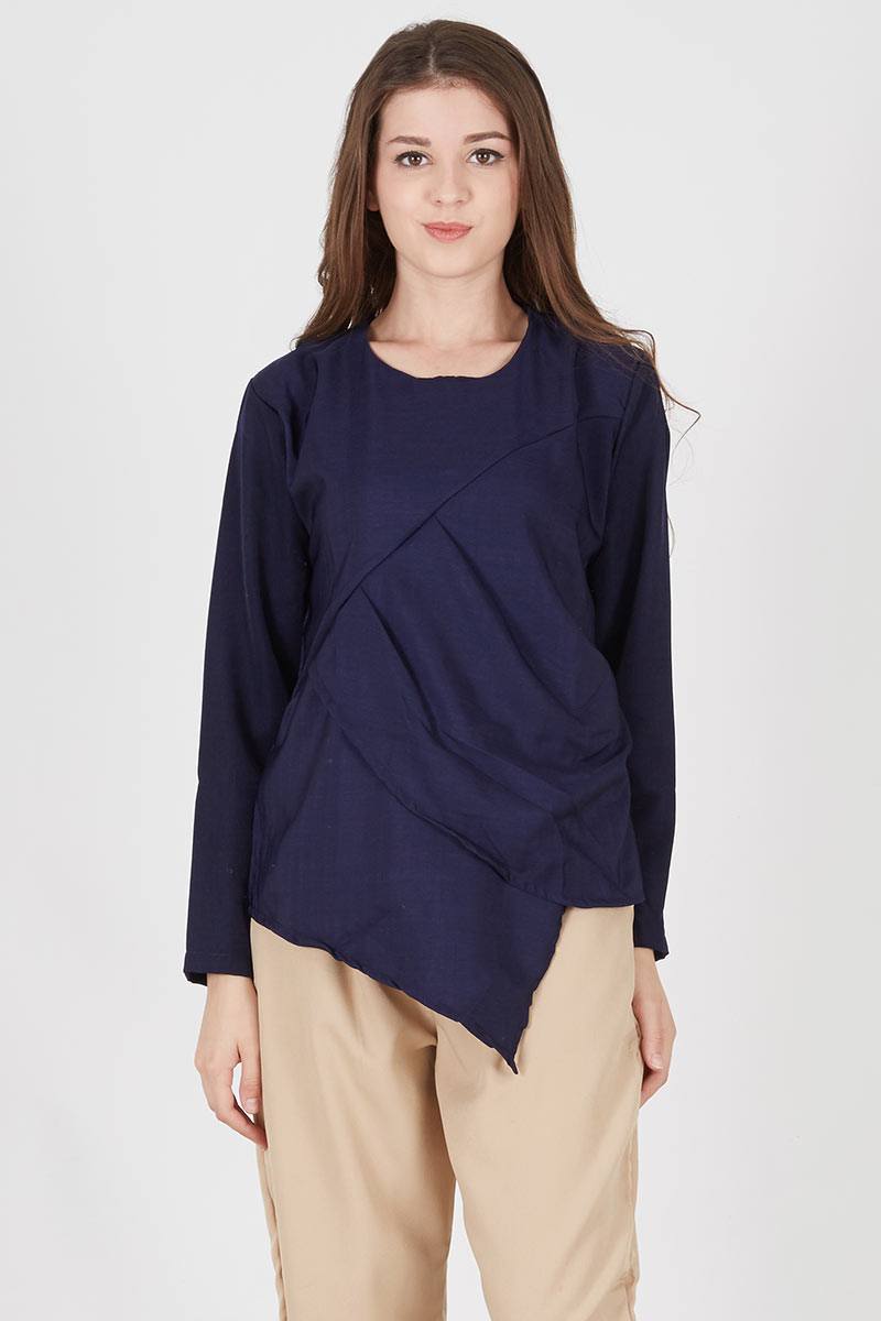 Gaily Plain Blouse In Navy