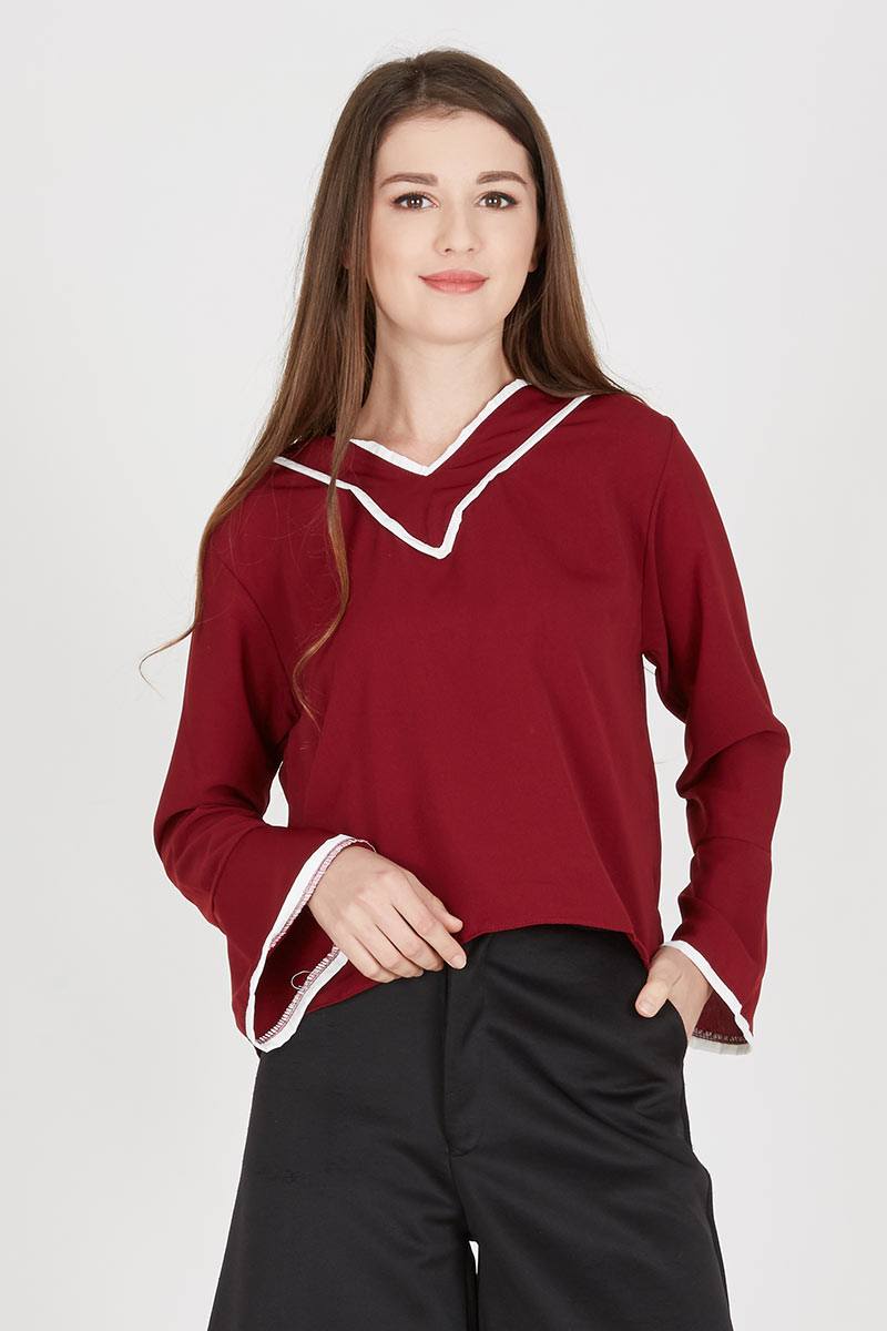 Suily V Blouse in Maroon