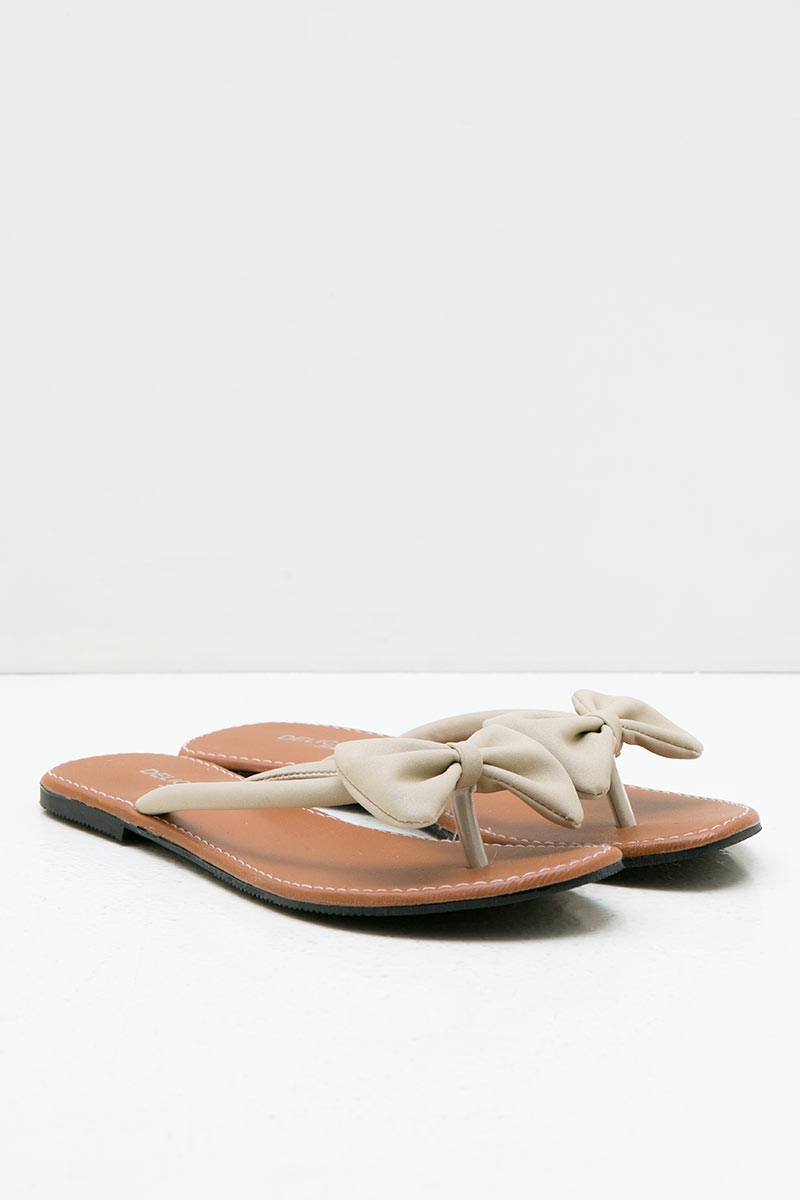 Tata Sandals Cream