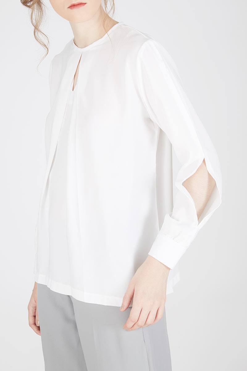 Mariam Slit Sleeve Blouse In Off white