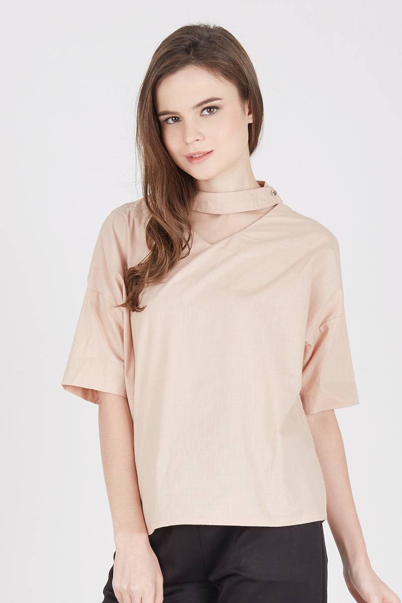 Looto Blouse In Light Brown