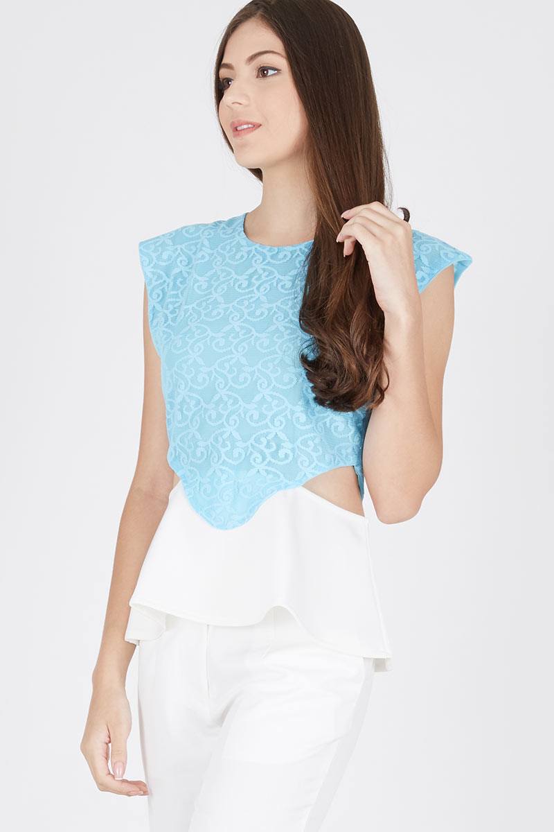 lace sleeveless top blue