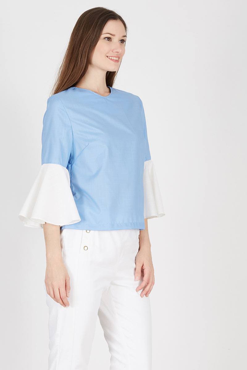 Contrast Bell Sleeve Top In Baby Blue