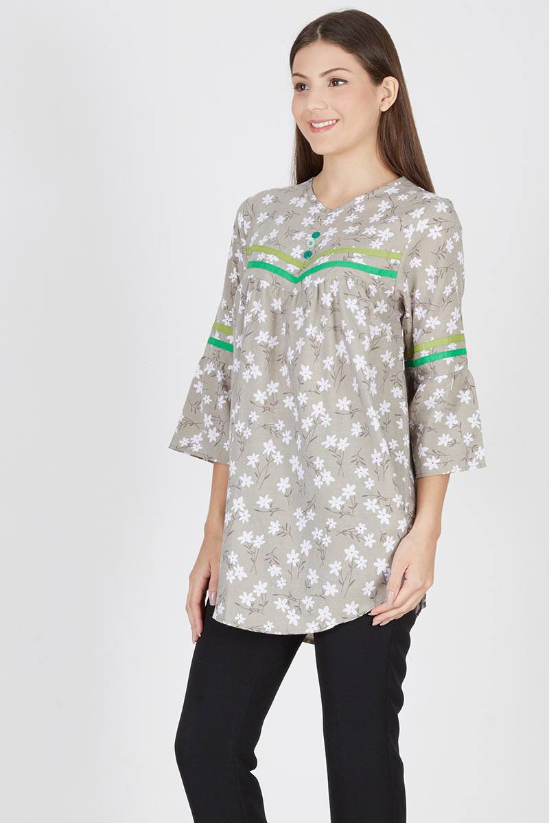 Digna Blouse in Green