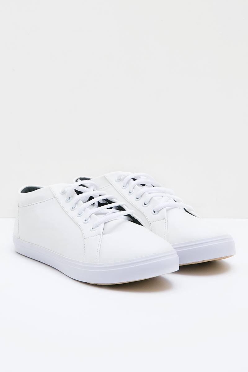 CDE Clean White Low 92 Sneaker