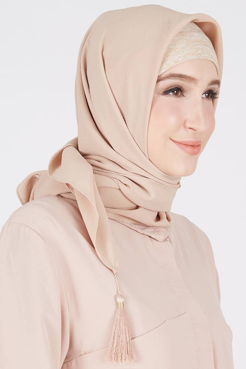 Pricilla Square Hijab - Beige
