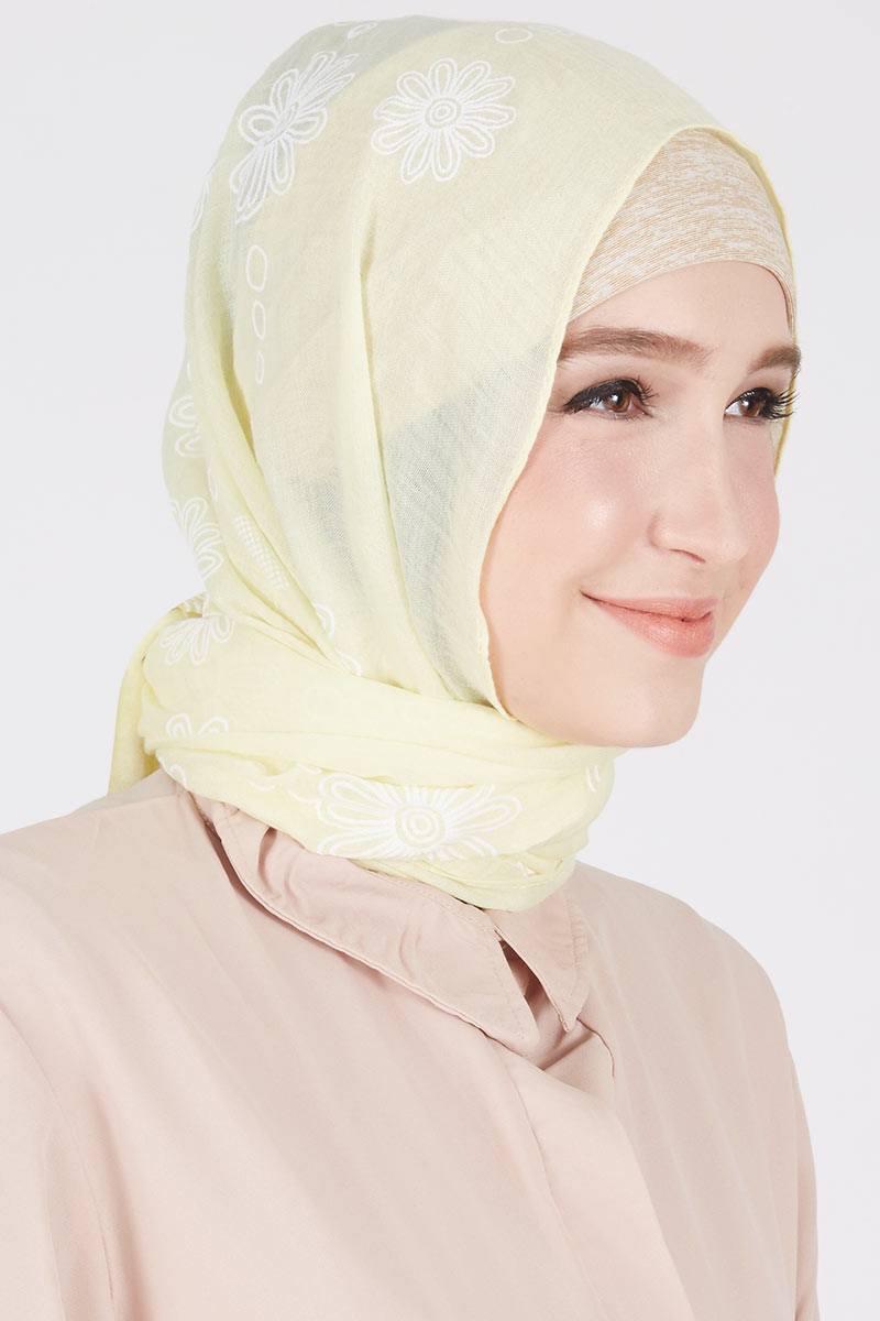 Exclusive For Hijabenka - Pashmina Palika Flawery Yellow