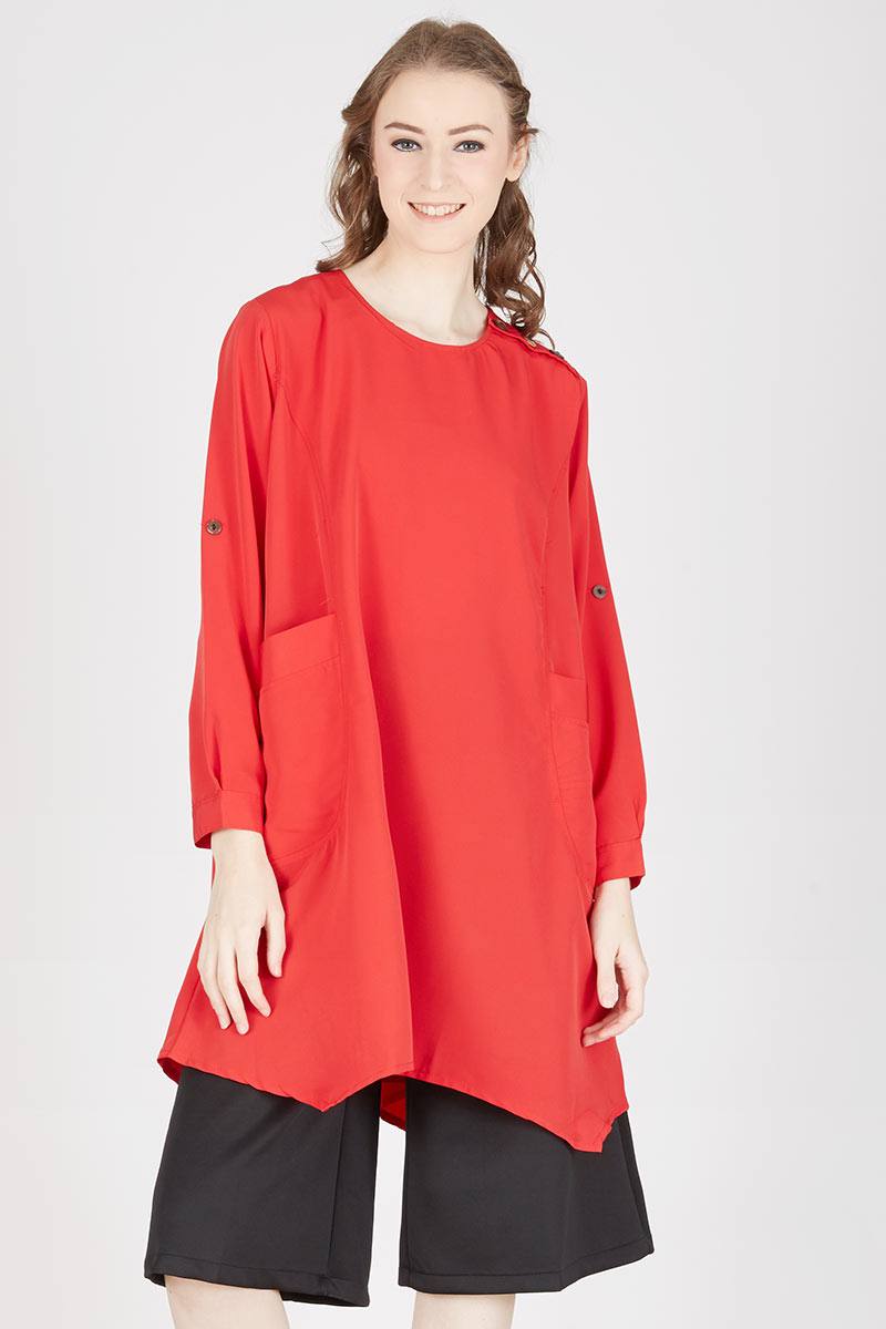 Follie Oversized Top in Red