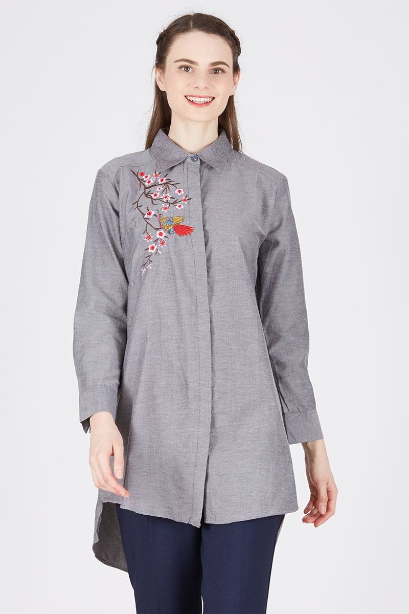 EMBROIDERY FLORAL TUNIC In Grey