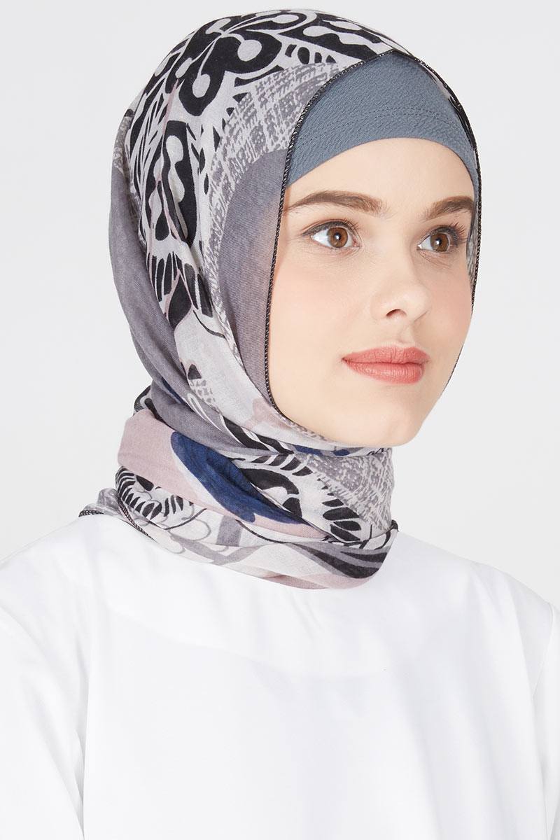 Jenny Pashmina Grey