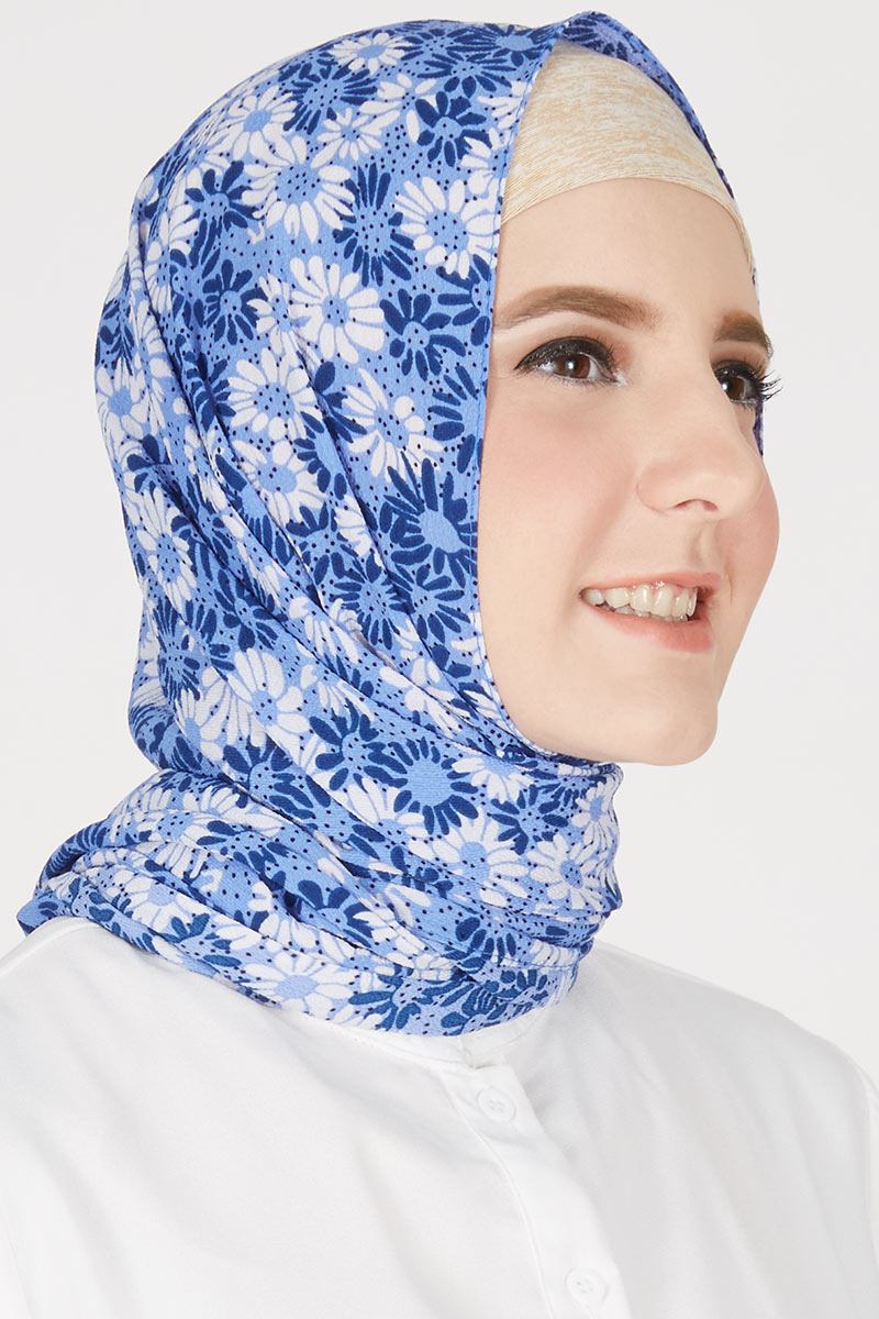 Exclusive For Hijabenka - Nadhifah Leaf Hijab Blue Light Blue