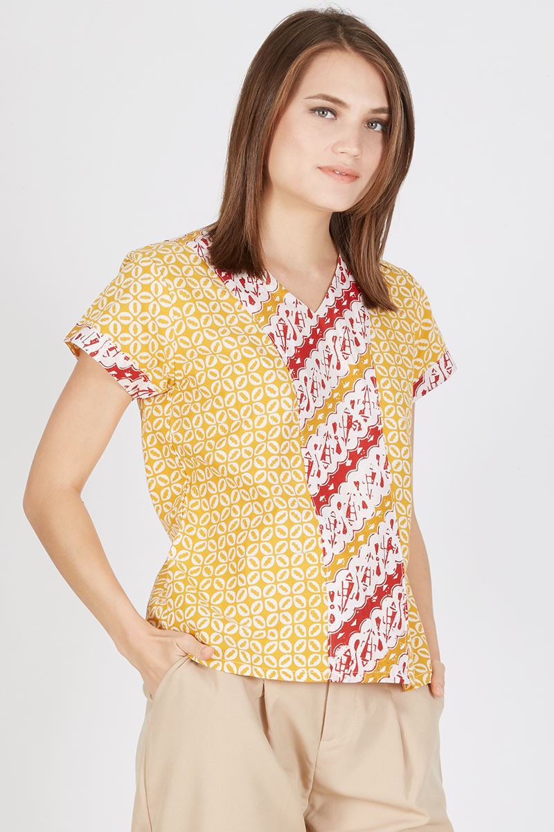 Arsa Top in yellow
