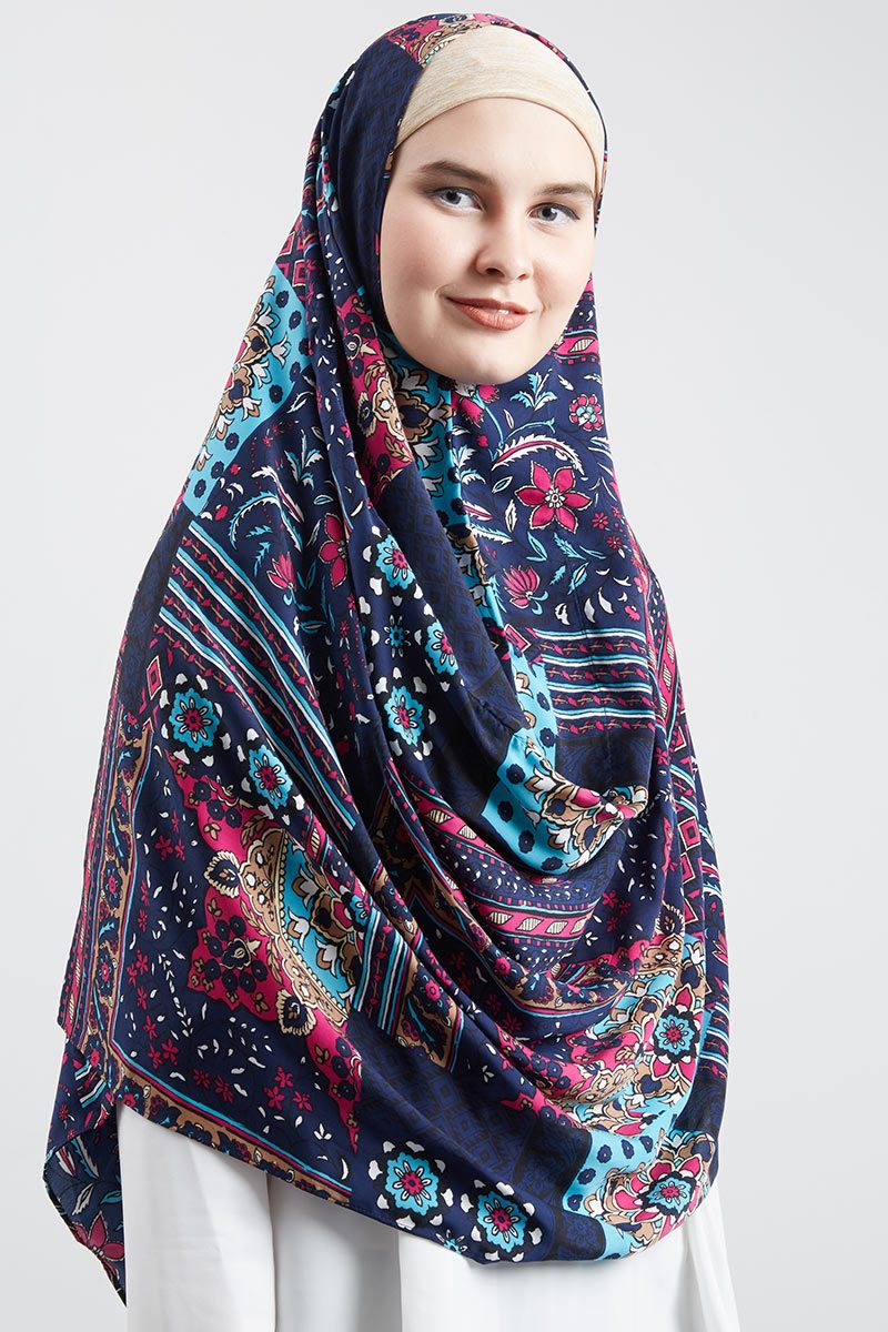 Premium Hijab Instan Winda Ver2 Blue Heritage