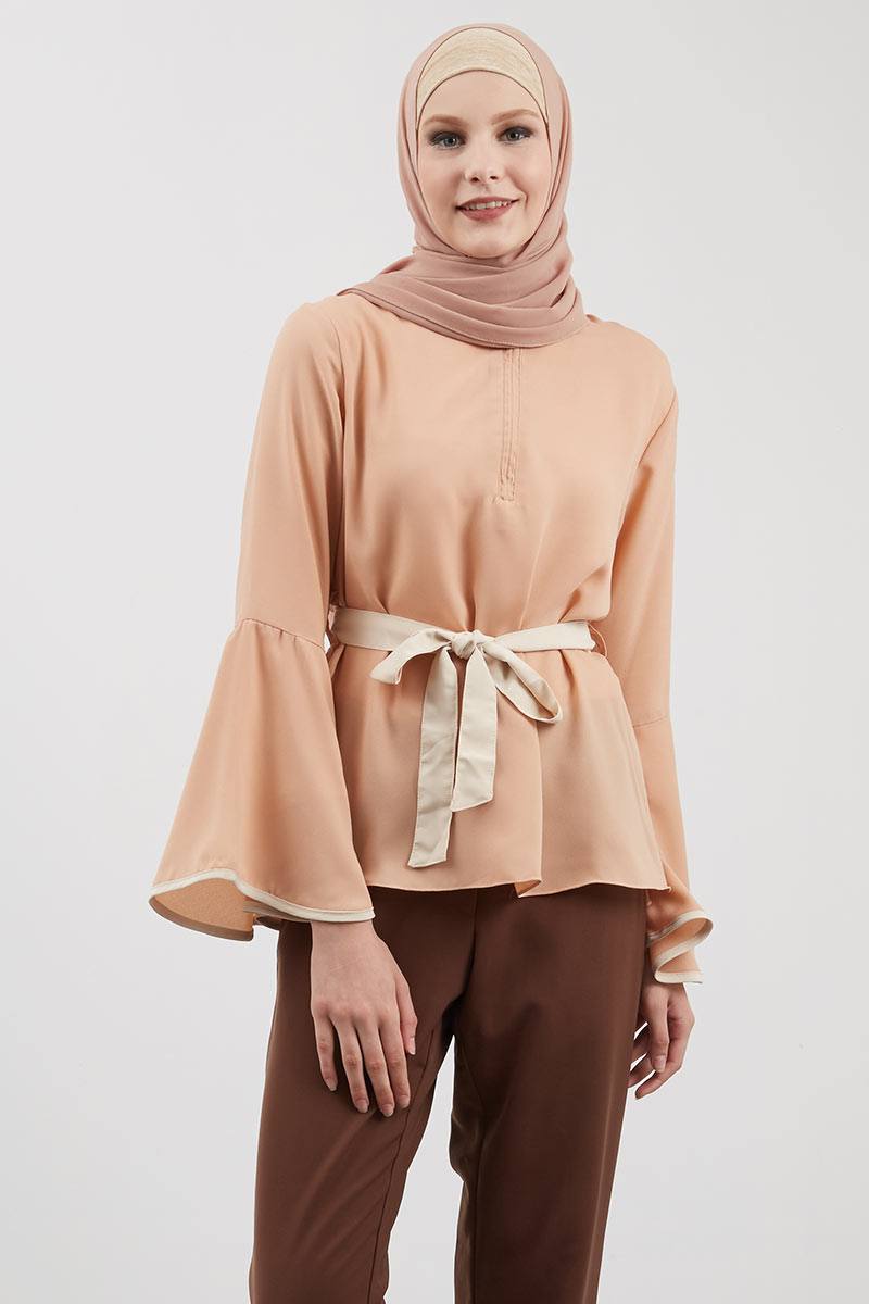 Celline Top Brown