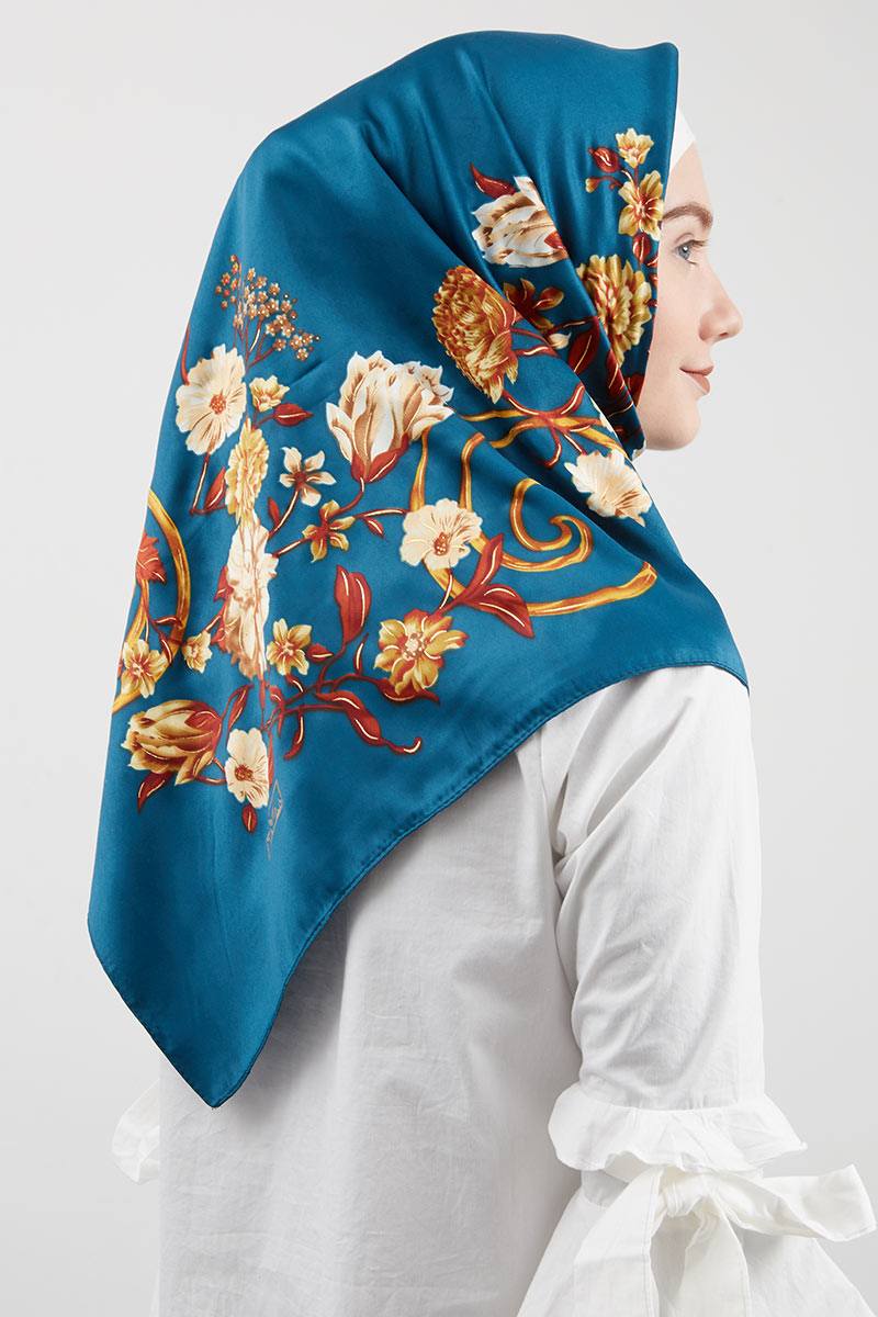 Manahel Square Hijab Blue