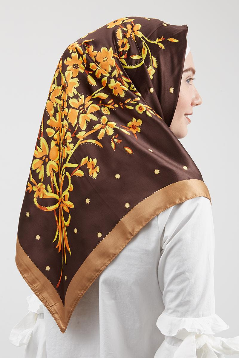 Hanan Square Hijab Brown