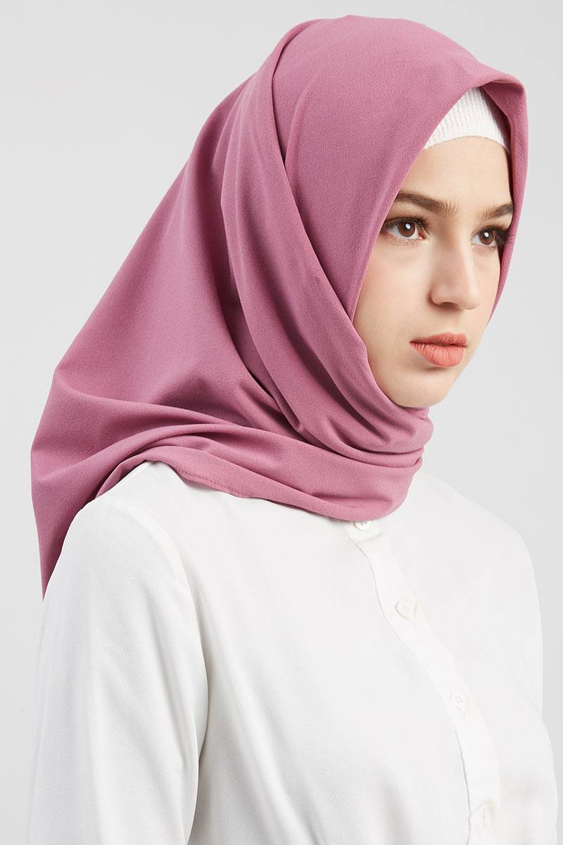 Byna Hijab Plum