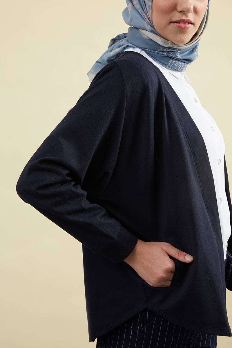 sell cheryl outer navy outerwear hijabenka sell cheryl outer navy outerwear hijabenka