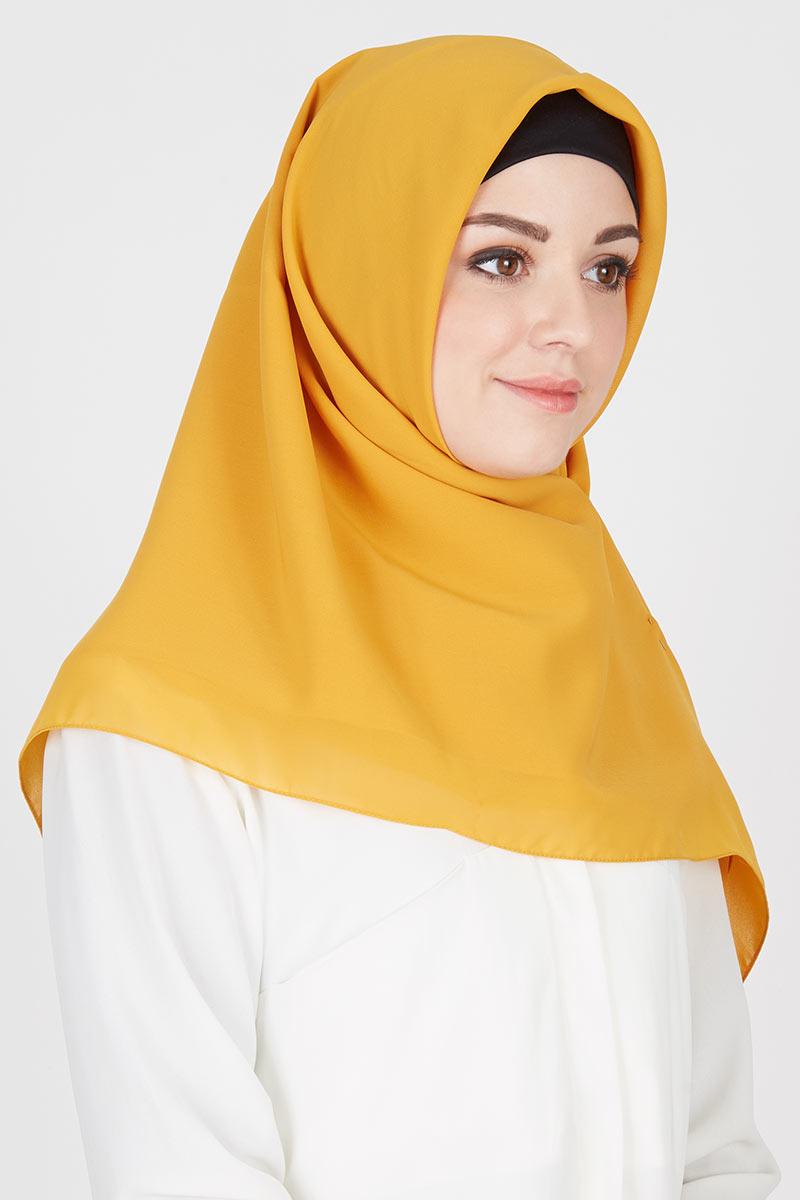 Warna Hijab Kanaya