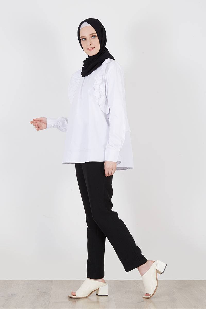 sell raya white tunieq with wringkle tops hijabenka sell raya white tunieq with wringkle tops hijabenka