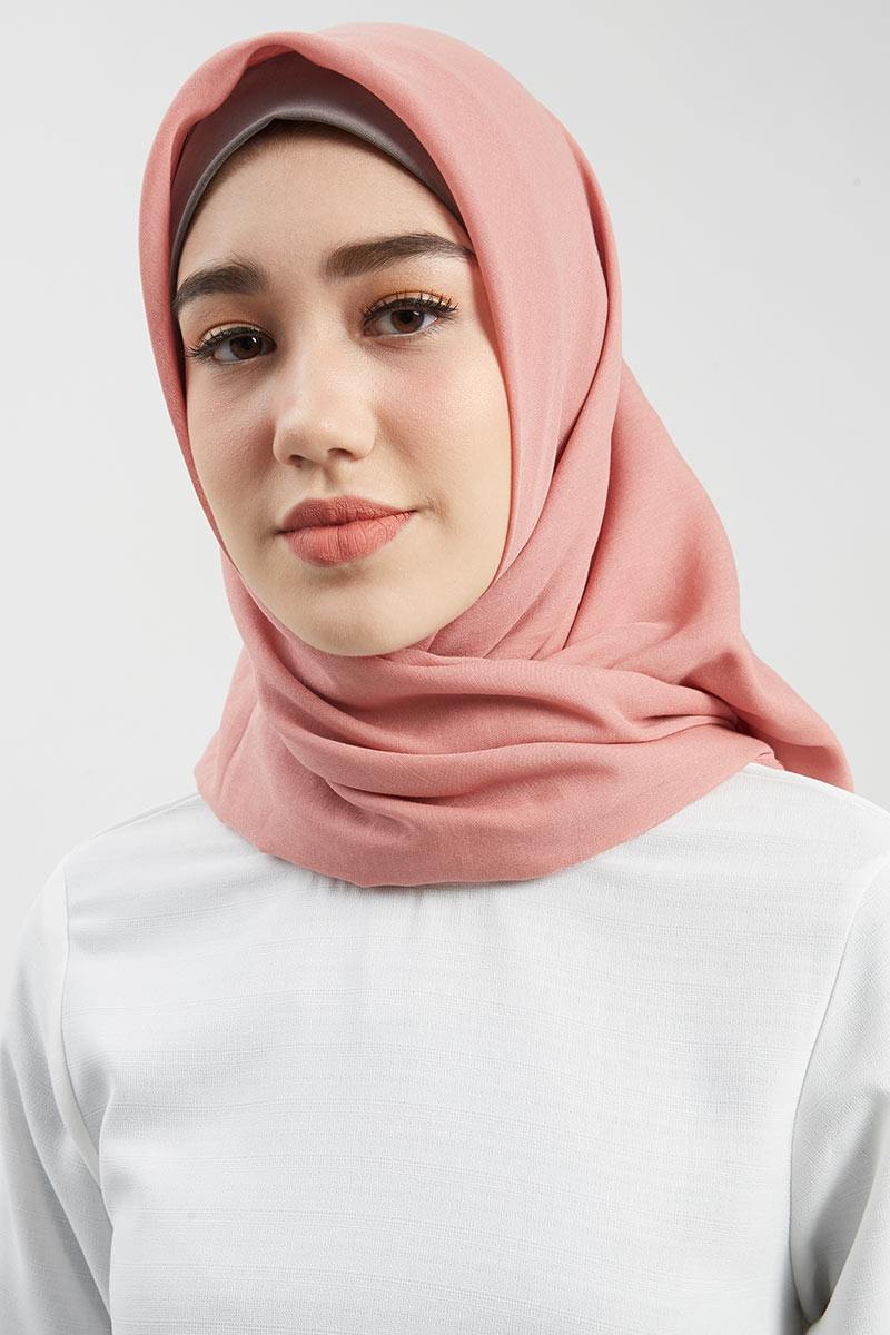 53+ Warna Jilbab Untuk Baju Pink Salem
